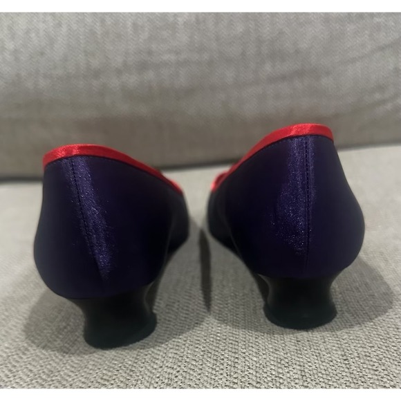 Grasshoppers Red Hat Society Purple Satin Bow Heels Women's Size 6.5 - Picture 4 of 10